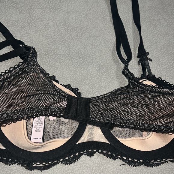 Victoria Secret// Dream Angles bra - Picture 4 of 5